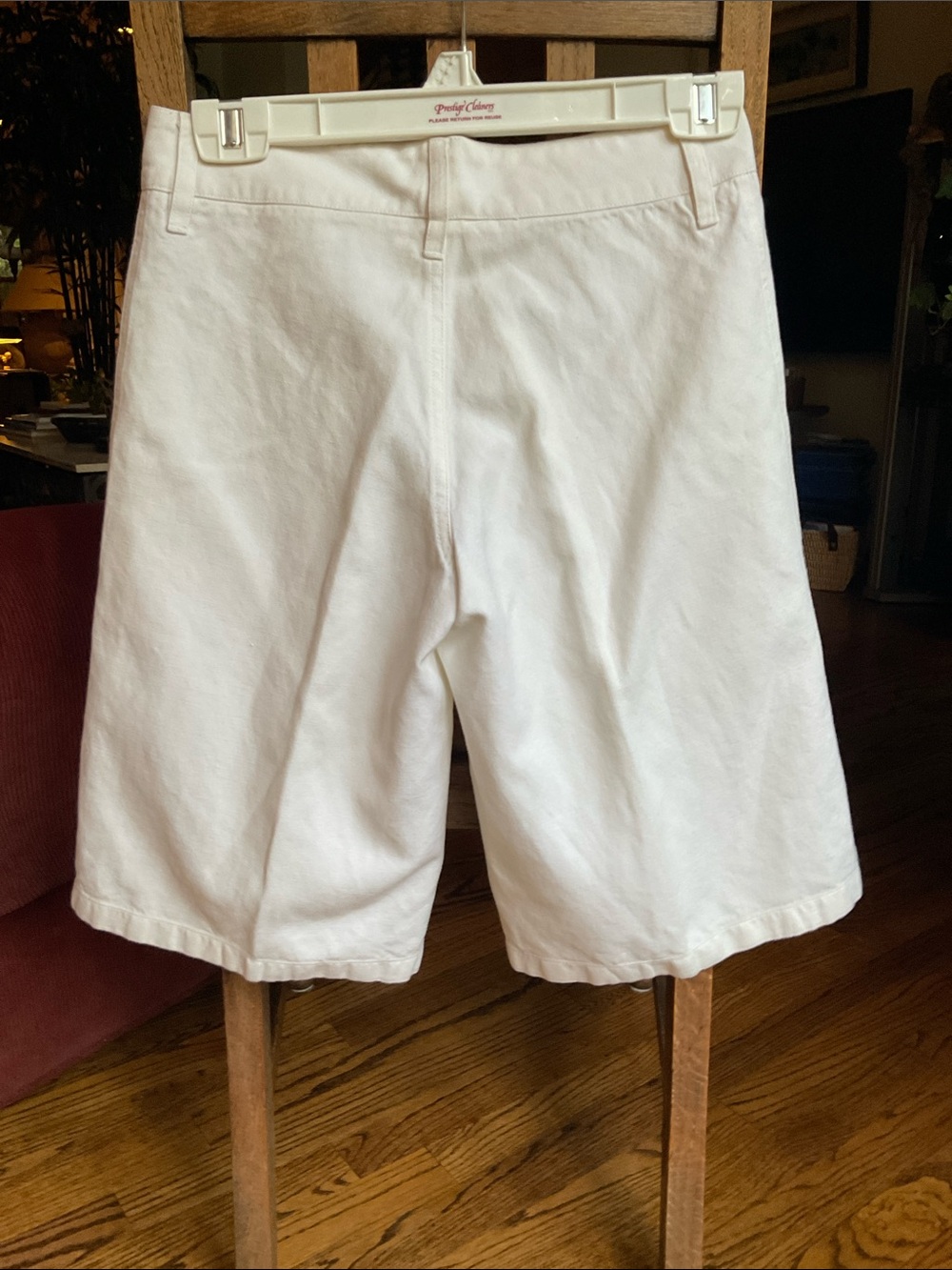 Shorts - Picture 3 of 3
